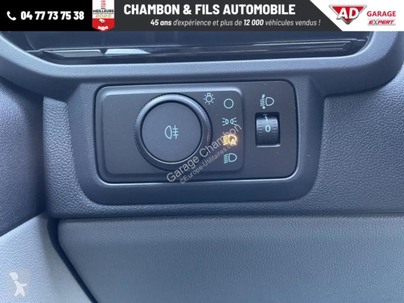 عربة نفعية Ford FOURGON 320 L1H1 2.0 ECOBLUE...