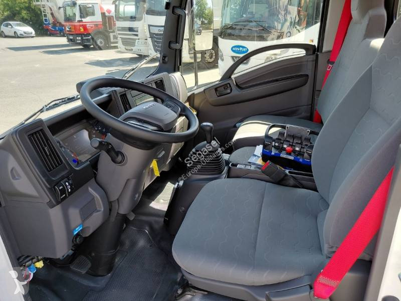 Furgoneta Isuzu