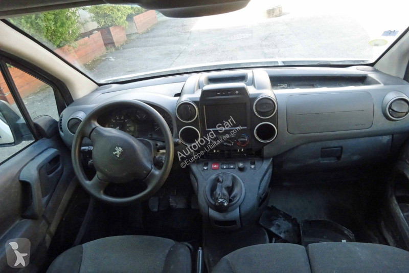 Véhicule utilitaire Peugeot PARTNER 1,6 HDI 100