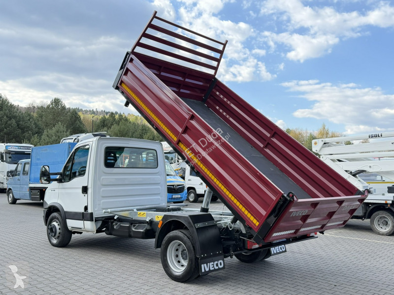 Samochód dostawczy Iveco 65C15 V H