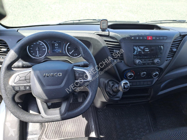 Véhicule utilitaire Iveco DAILY 35S14H