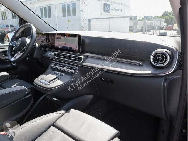 عربة نفعية Mercedes V 220 d...