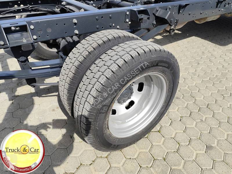 Furgoneta Iveco