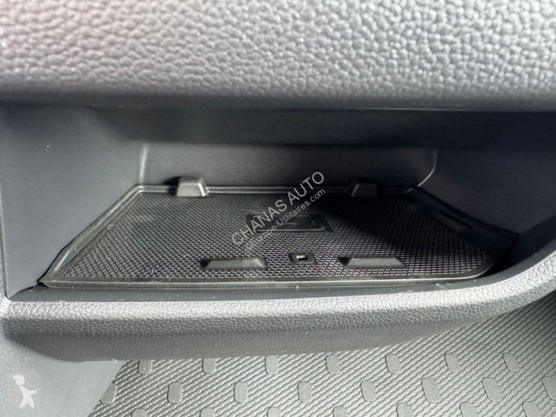 Bedrijfswagen Renault L2H1 3T DCI 150 AUTO RED...