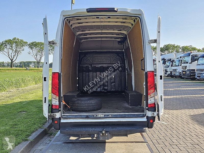 عربة نفعية Iveco 35S14 L2H2 Airco Trekhaak