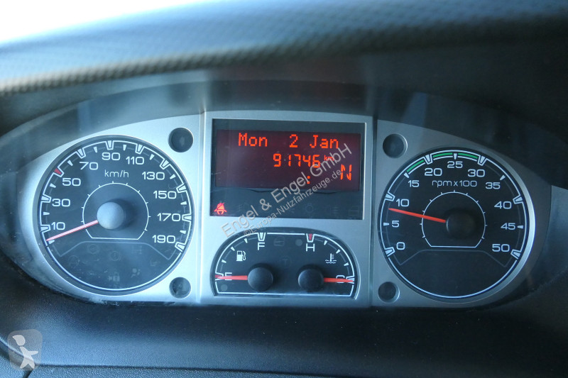 Furgoneta Iveco Daily 35 S11 C30C AUTOMATIK...