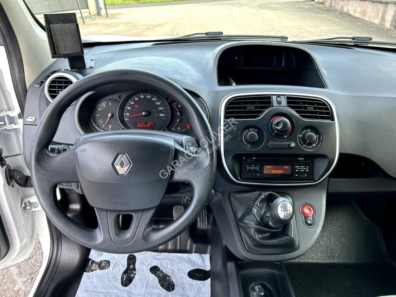 Véhicule utilitaire Renault Maxi Grand Volume...