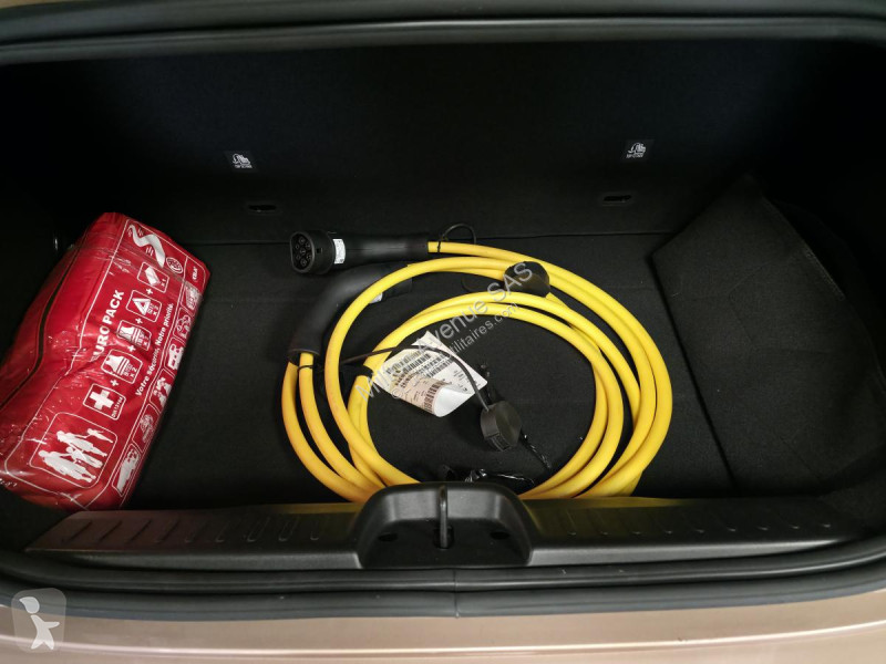 عربة نفعية Fiat 500 Fiat Cabriolet Electrique...