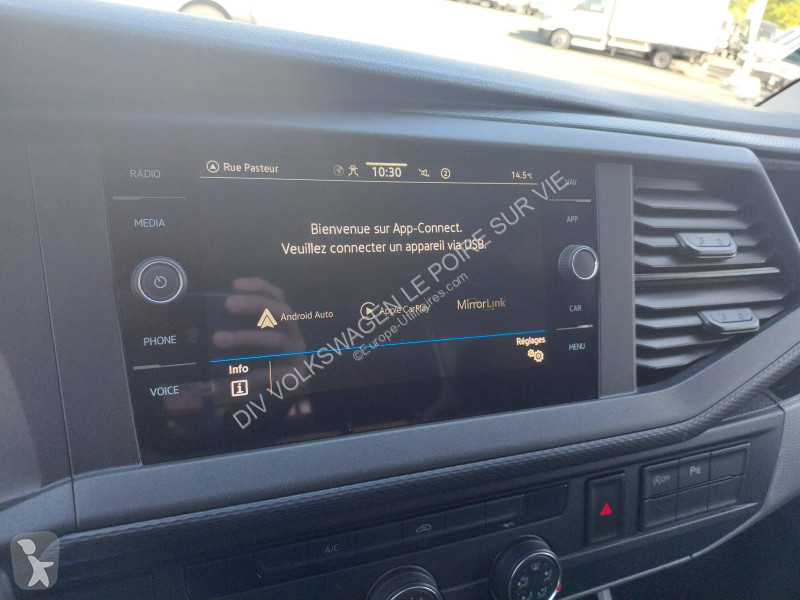 Furgoneta Volkswagen TRANSPORTER 6.1 VAN L1H1...