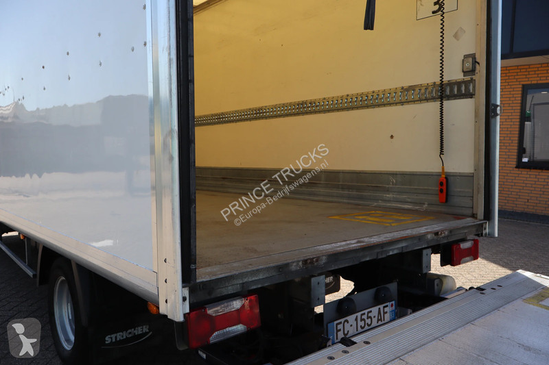 Bedrijfswagen Iveco 35C15 Gesloten Laadbak *...