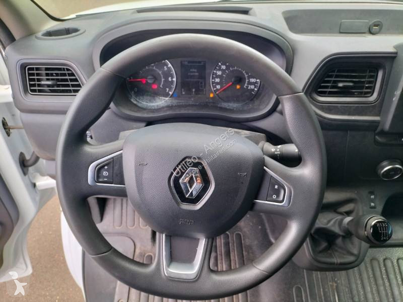 عربة نفعية Renault