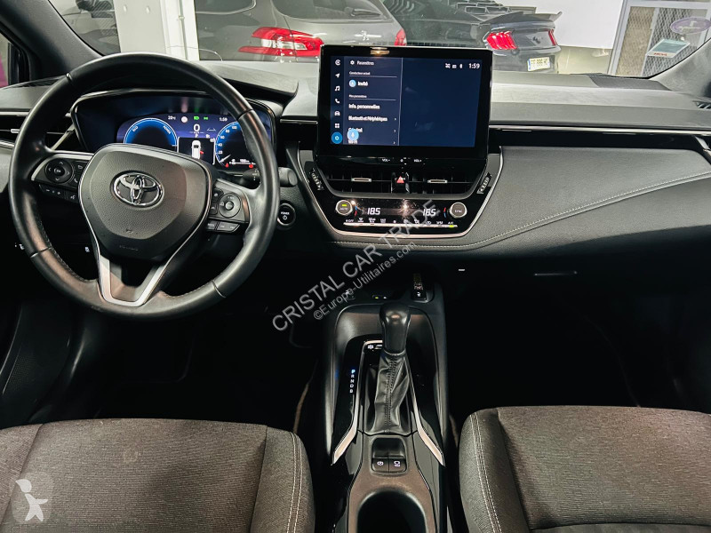 Samochód dostawczy Toyota COROLLA TOURING SPT...