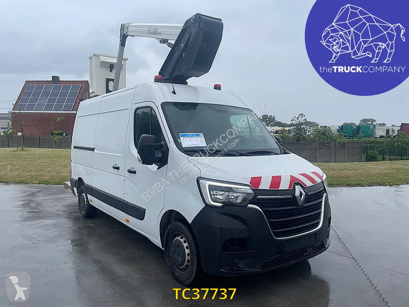 Véhicule utilitaire Renault 145.35 klubb