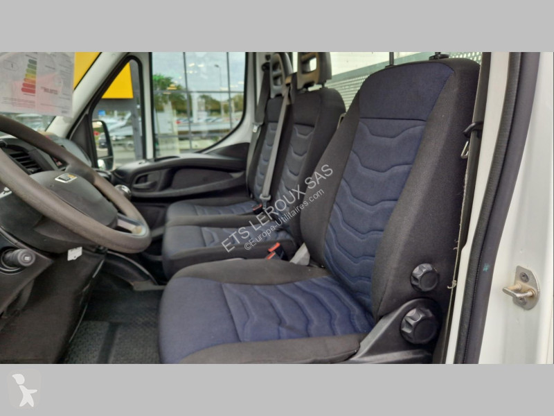 Furgoneta Iveco DAILY CHASSIS CABINE
