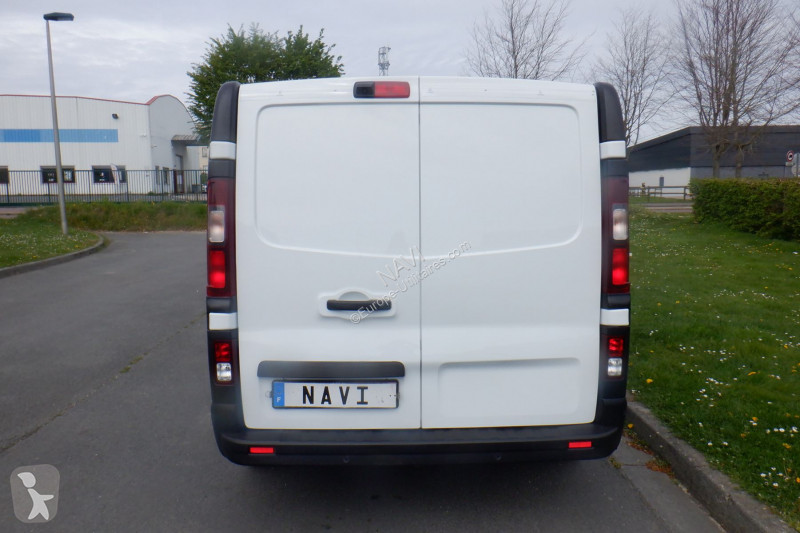 Furgoneta Renault TRAFIC III FG 2.0 BLUE DCI...