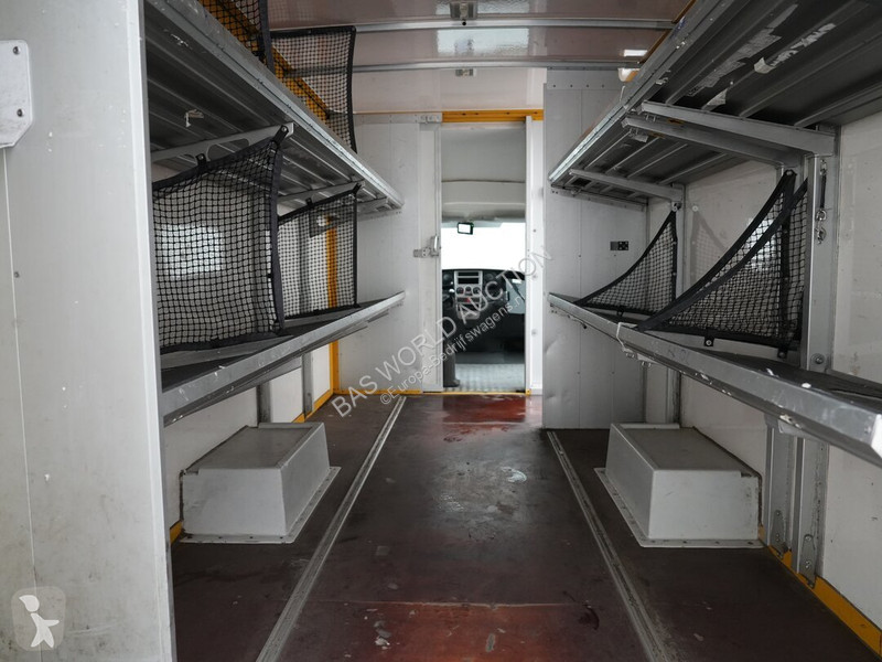 Bedrijfswagen Iveco 35S11