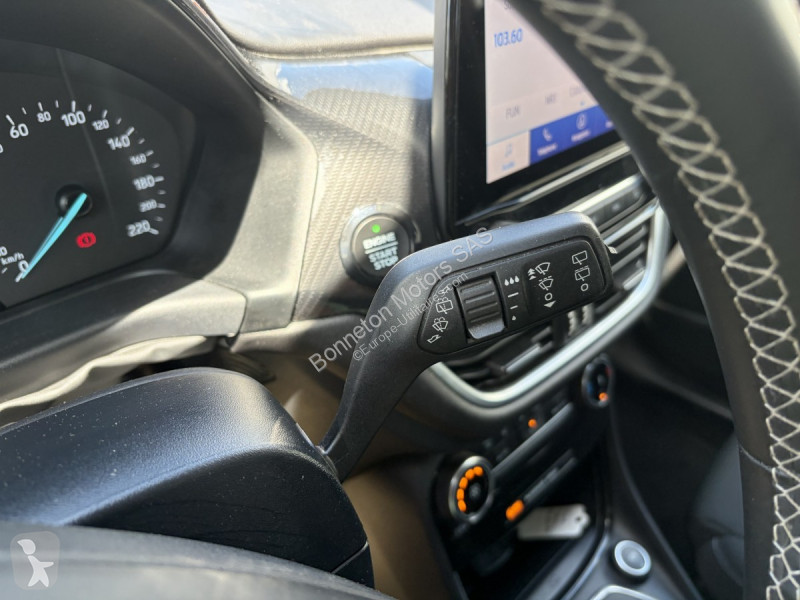 عربة نفعية Ford PUMA 1.5 EcoBlue 120 ch ST-LINE