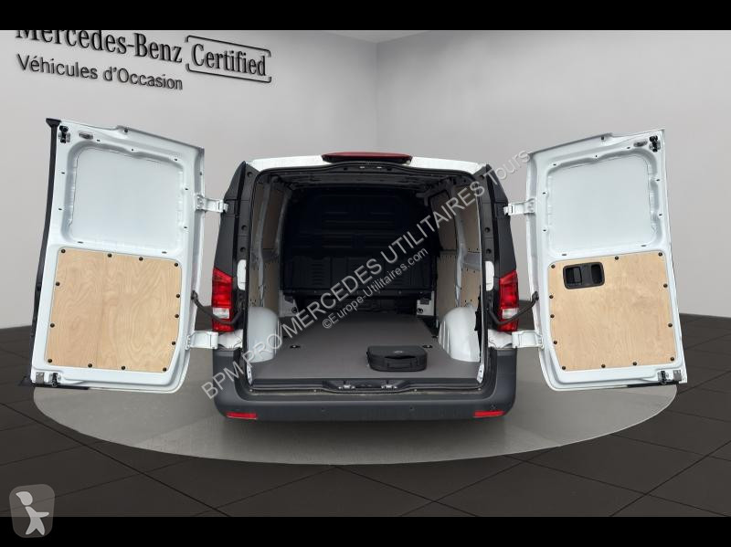 عربة نفعية Mercedes Vito Fg 112 116ch Long 60kw