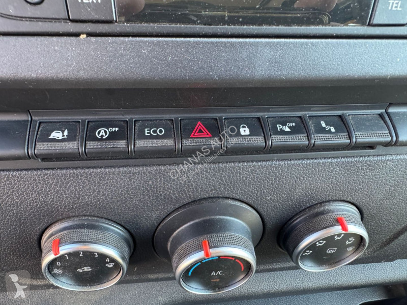 عربة نفعية Renault L2H2 2.3 dCi 145 9PL 9 places