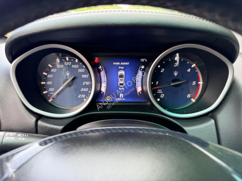 Samochód dostawczy Maserati 3.0 V6 275ch Diesel...