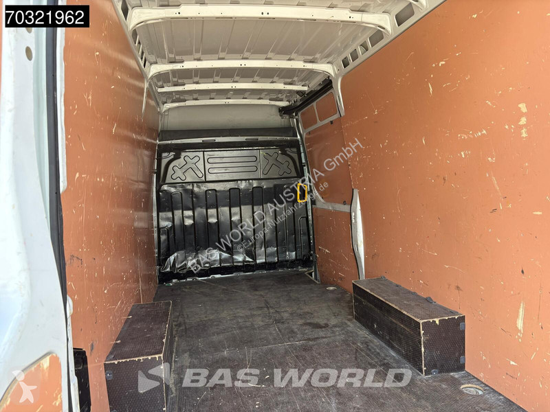 Samochód dostawczy Iveco 35S14 3.0L CNG...