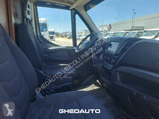 Veicolo commerciale Iveco Daily 35S13 - 35S13V
