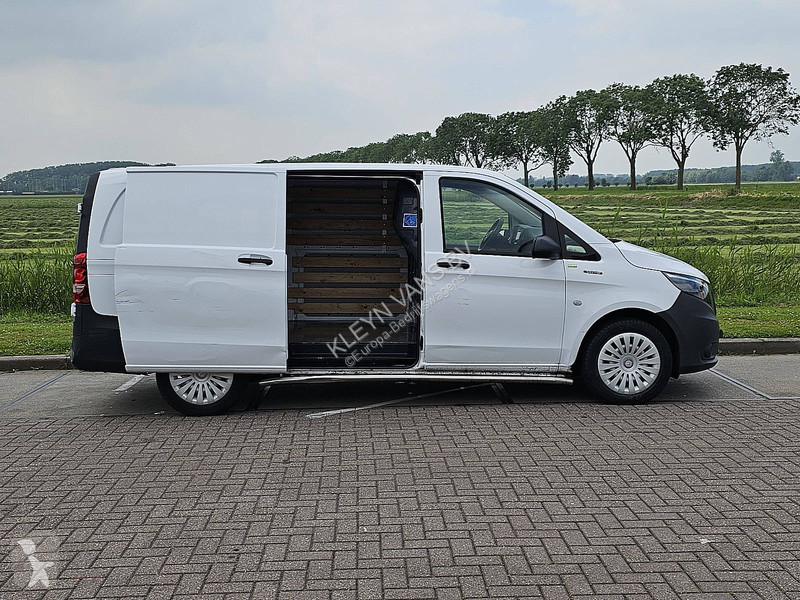 Véhicule utilitaire Mercedes 66Kwh Wltp 292 kms