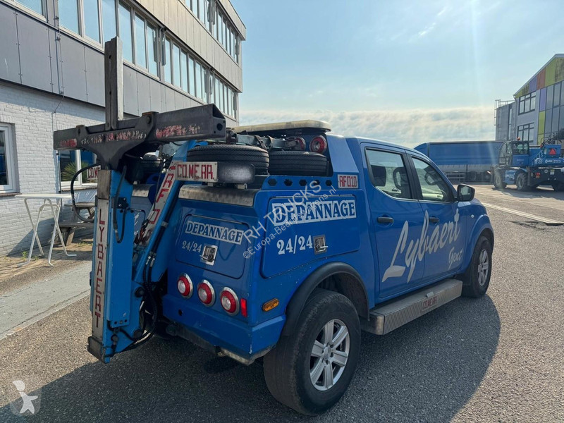 Nissan 4x4 tow truck 1.000 kg + 2x winch +...