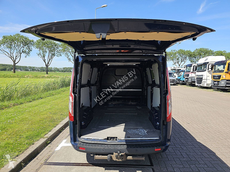 Véhicule utilitaire Ford L2H1 Navi Trekhaak!
