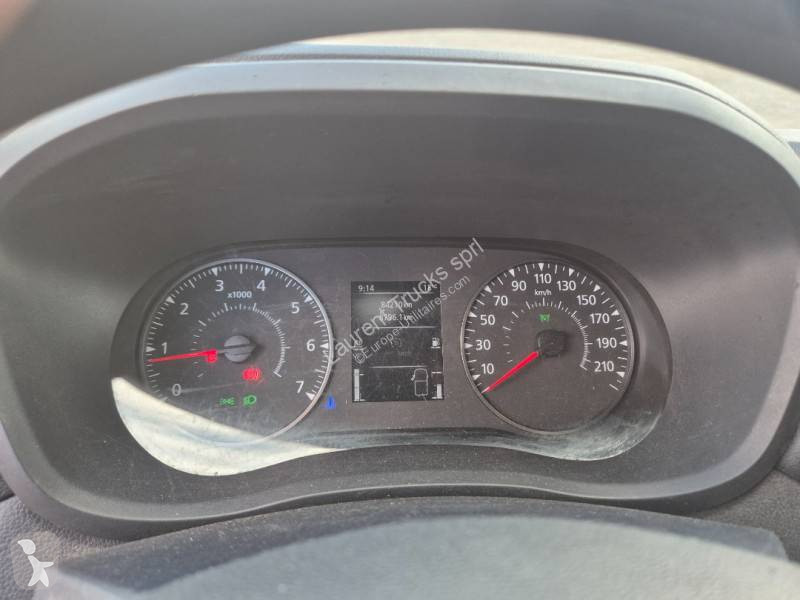 عربة نفعية Renault