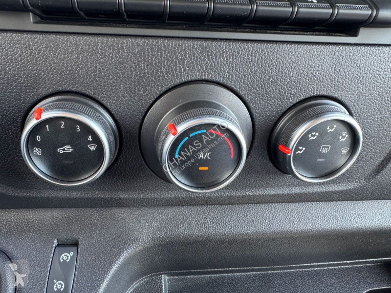Užitkové vozidlo Renault L2H2 2.3 dCi 150 9PL 9...