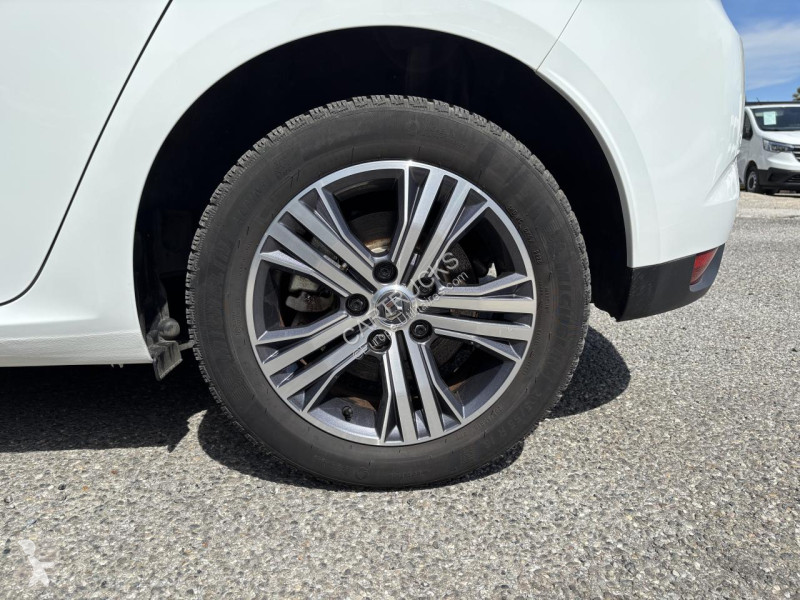 Samochód dostawczy Renault MEGANE Mégane...