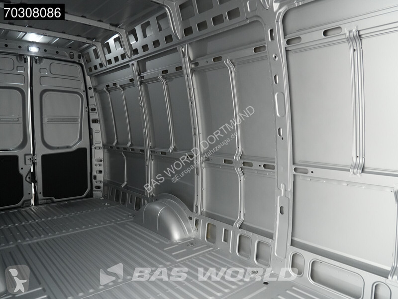 Furgoneta Iveco 35S21 3.0L Automatik L4H3 210PS...