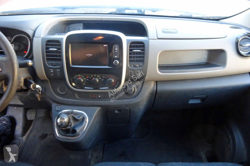 عربة نفعية Renault TRAFIC 1,6 DCI 95 L1H1