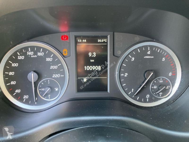 Furgoneta Mercedes 110 CDI Furgone Compact