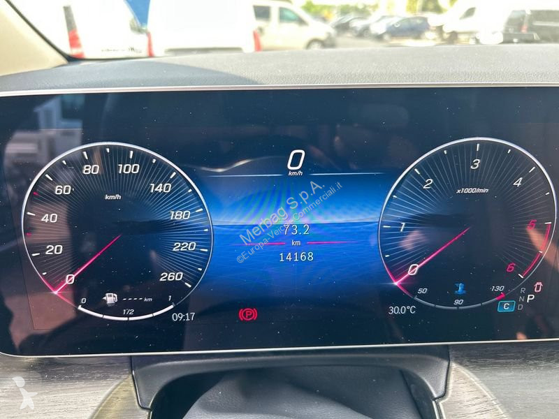 Mercedes V Long 250 d Avantgarde auto van