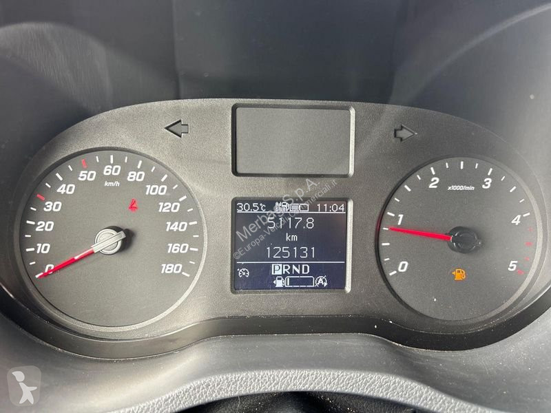 Furgoneta Mercedes 319 2.0 cdi T 37/35 rwd...