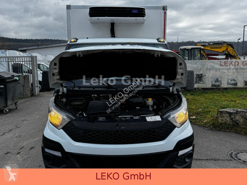 Samochód dostawczy Iveco 35C13