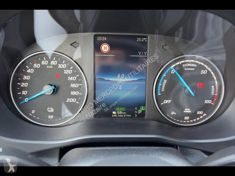 عربة نفعية Mercedes Vito Fg 112 116ch Long...