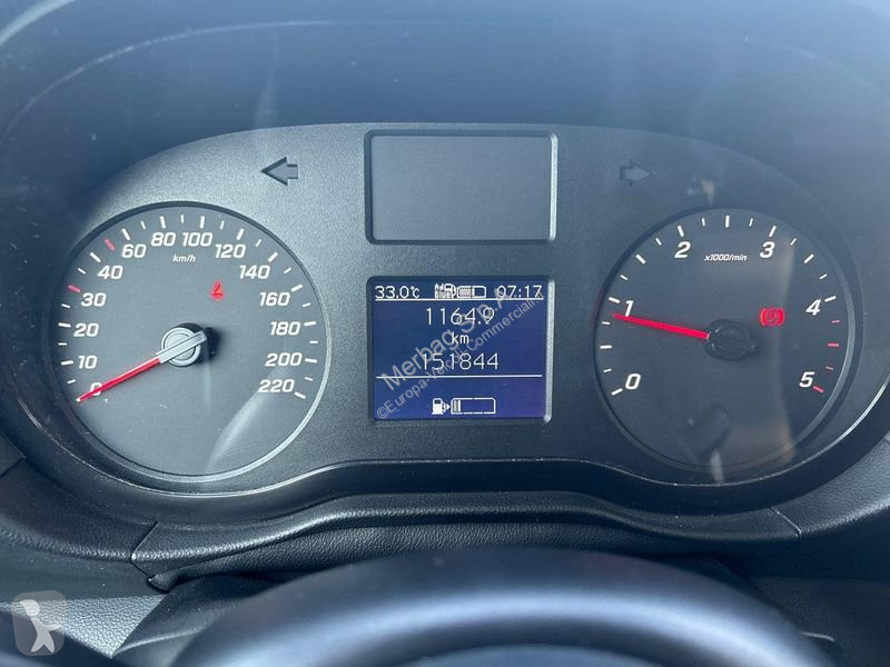 Veicolo commerciale Mercedes 112 cdi furgone Long