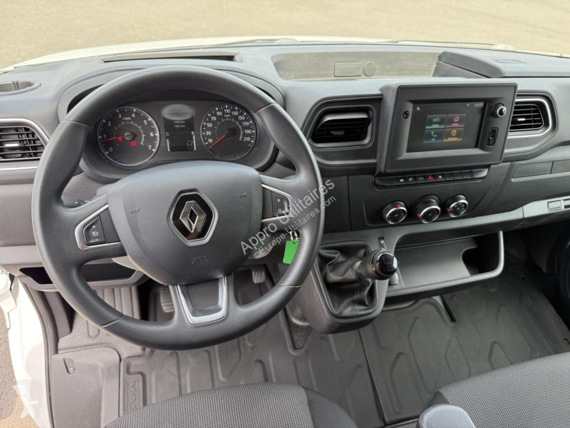 Véhicule utilitaire Renault MASTER Grand...