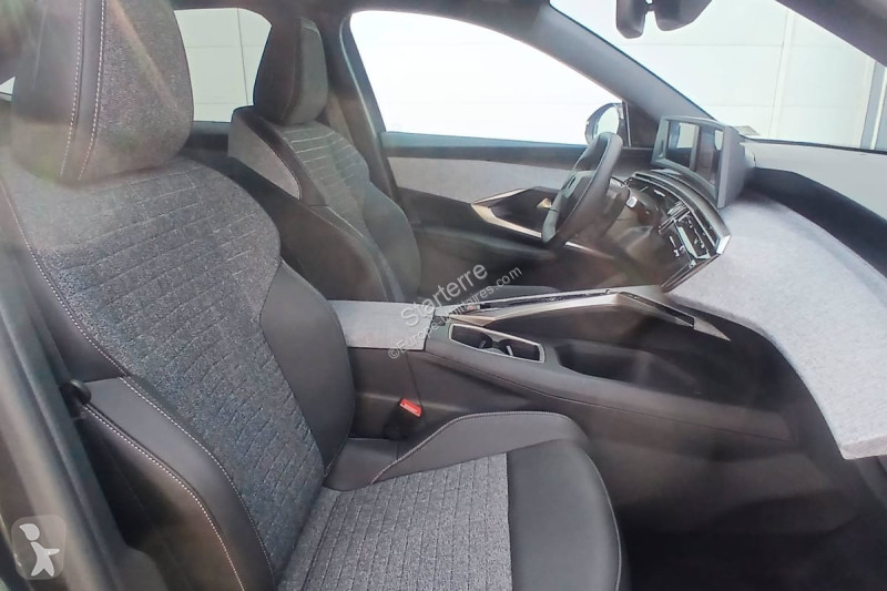 Véhicule utilitaire Peugeot