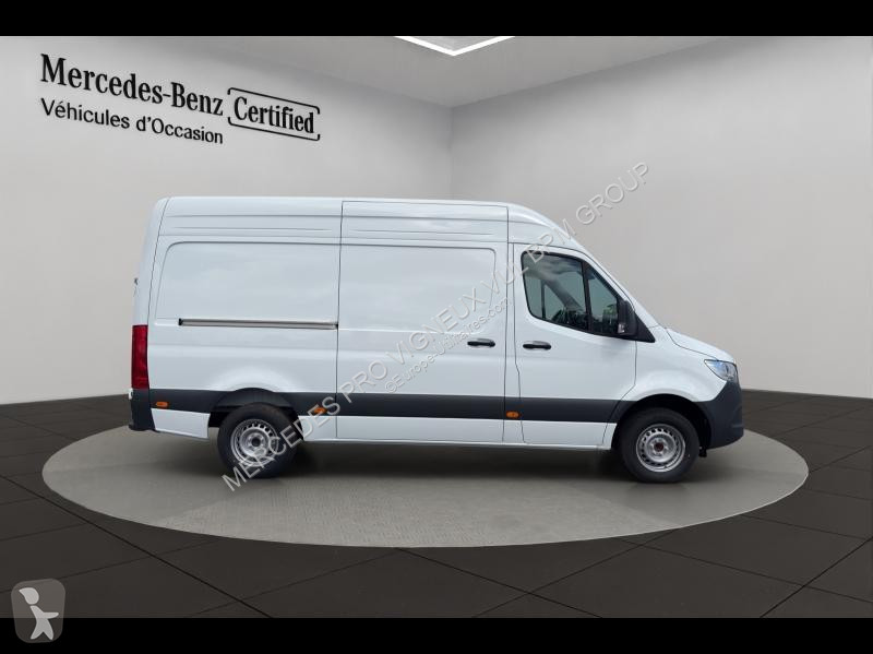 عربة نفعية Mercedes Fg 315 CDI 37 3T5 Pro