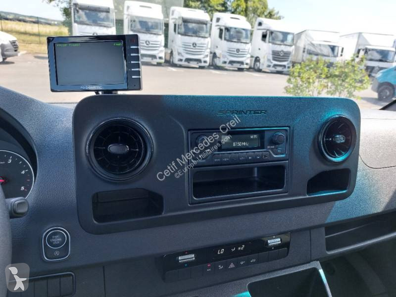 Furgoneta Mercedes