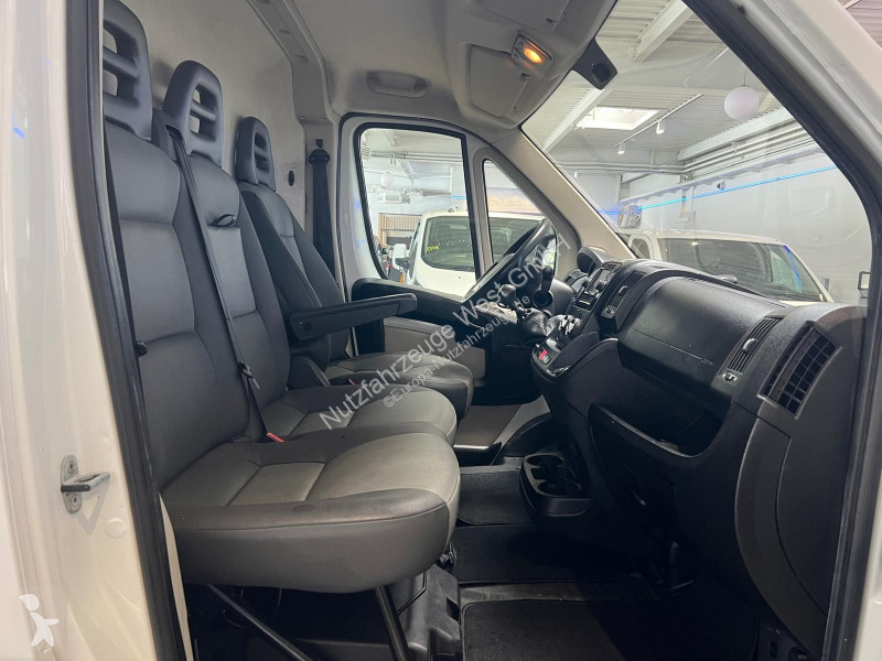 عربة نفعية Peugeot HDI Maxi...