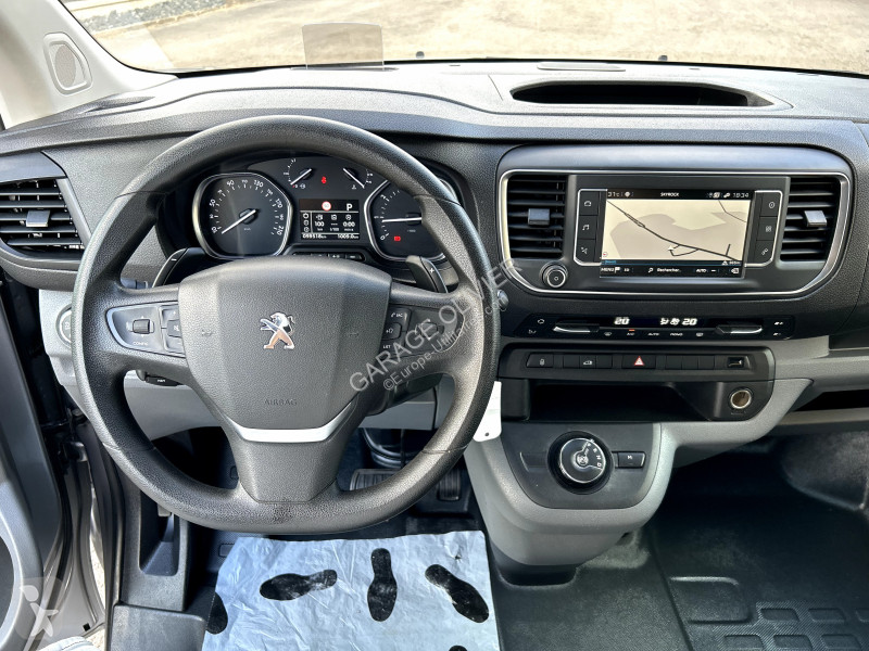 عربة نفعية Peugeot 2.0 Bluehdi 120 Premium Pack...