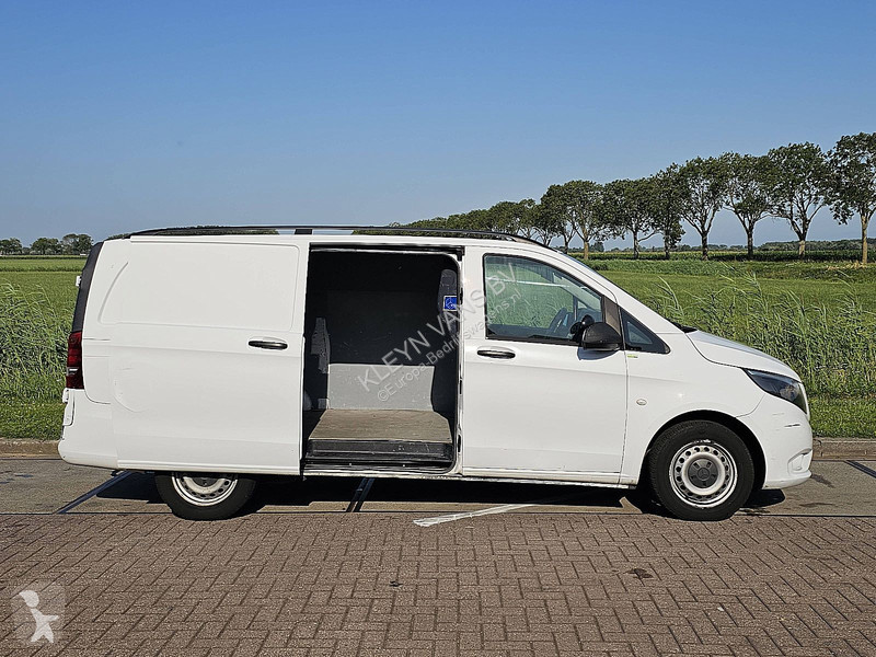 Bedrijfswagen Mercedes 111 L2 Airco Cruise Trek