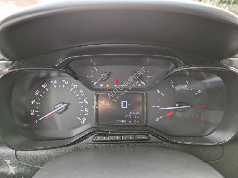 عربة نفعية Citroën C3 III 1.5 BLUEHDI 100CH BVM5