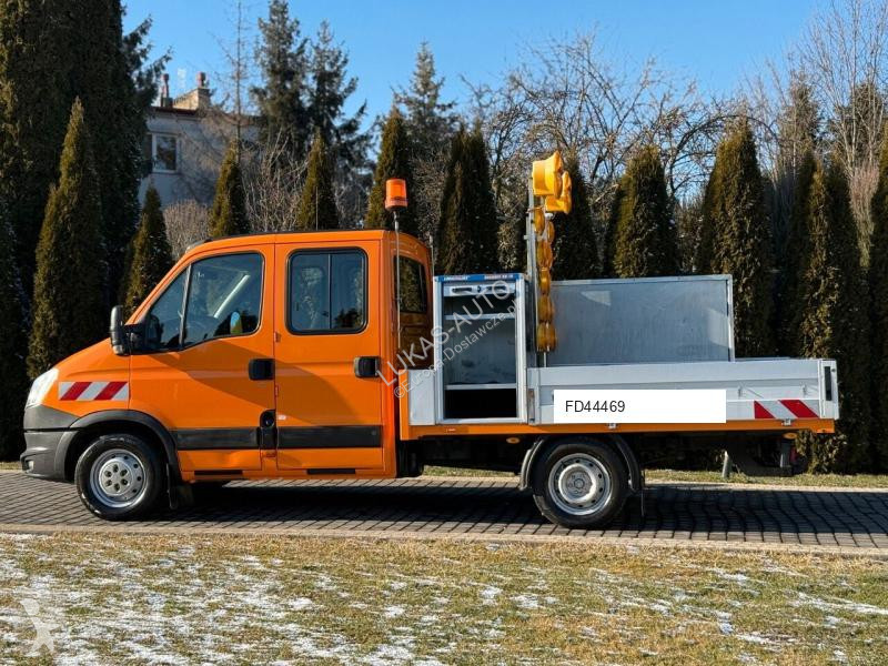 Samochód dostawczy Iveco DAILY 35S13 DOUBLE CABIN