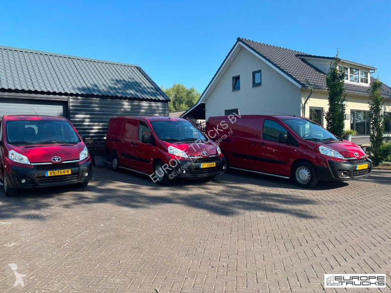 Furgoneta Toyota NL Bus - APK/TUV - Airco -...